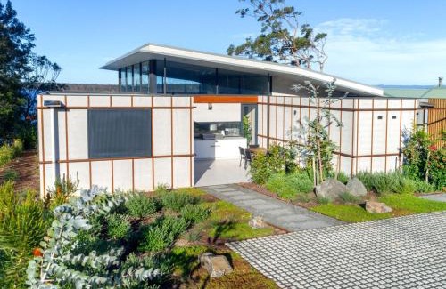 Basin View House | Estuary House Basin View