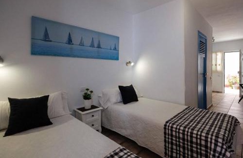Playa de Santiago Apartment | Estudio Parada Baja en Playa Santiago