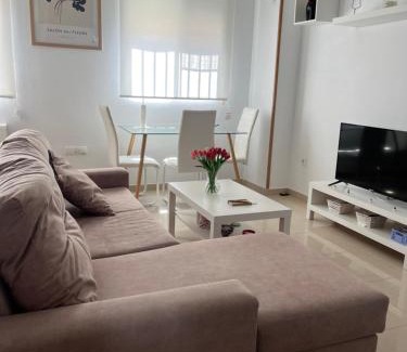 Don Benito Apartment | Estudio zona residencial