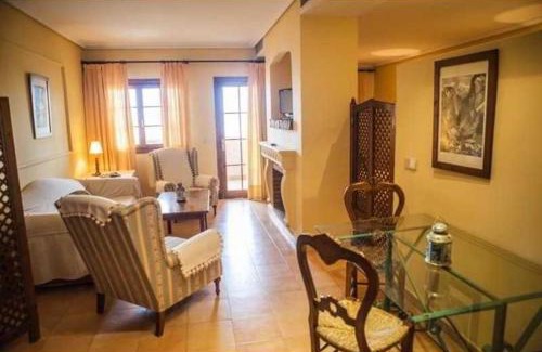 Centro Comercial Bahia Sur Apartment | Estudios Turísticos Bahia Sur