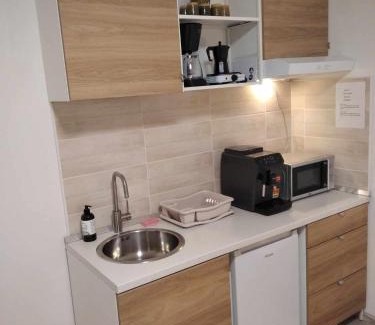 Tata Apartment | EszE Vendégszoba