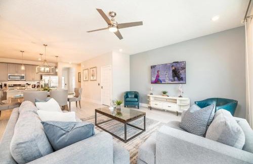 Bay Lake House | ET013 - Coastal Townhouse with Themed Bedroom at Reunion