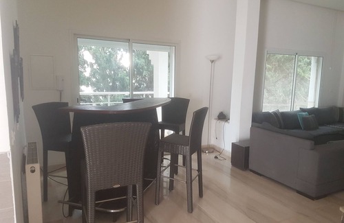 Gammarth House | Etage de Villa Calme à 5 mn de la Zone Touristique