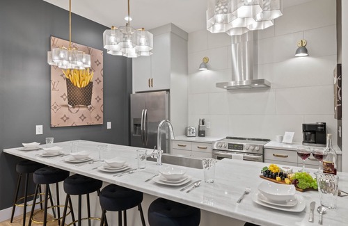 North Nashville House | Eternal Emerald - 2 Homes - Minutes to Broadway