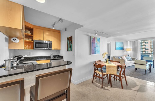 East Fort Lauderdale Condo | Eternal Sunrise