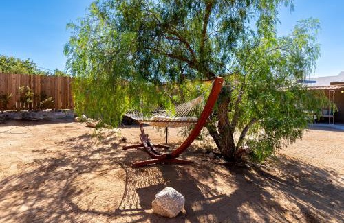 Indian Cove House | Eternity's Edge - Hike to JTNP, Private, Modern