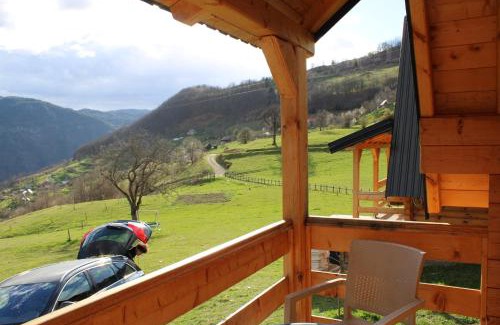 Montenegro Ski Chalet | Ethno house Dušanovi stupovi