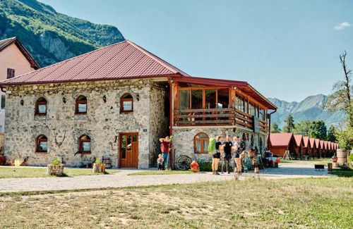 Vusanje Resort | Ethno Katun ROSI Agrotourism