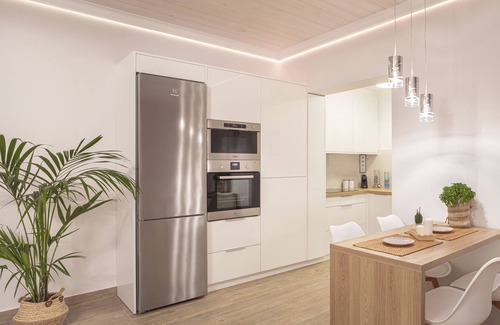 Ireon Villa | ETHOS Luxury Home - Seaview Villa with Hot-Tub