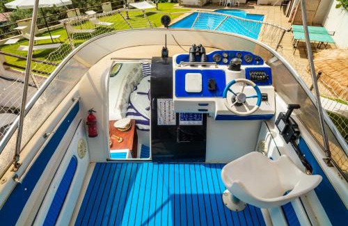 Piedimonte Etneo Boat Rental | Etna's boat house