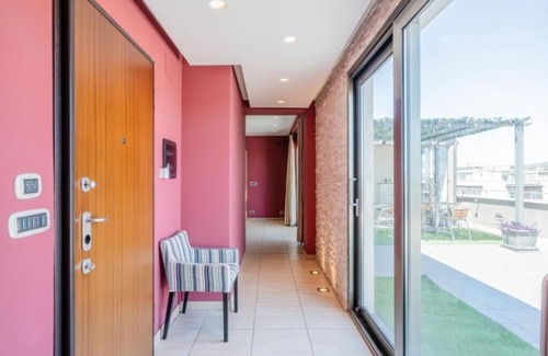 Cibali Apartment | Etna View Superior Flat with Terrace and Jacuzzi
