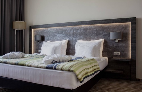 Gyor Hotel | ETO Park Hotel Business & Stadium