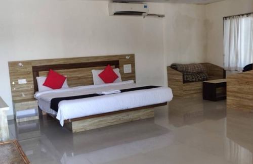 Khuldabad Resort | Etranger Resorts