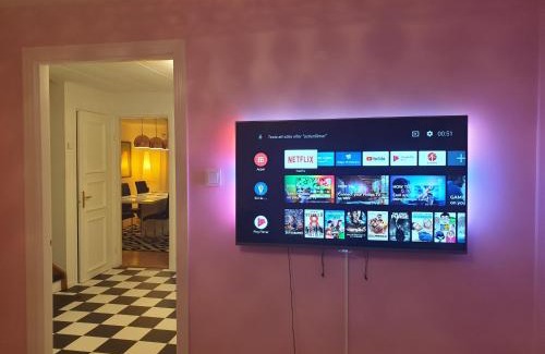 Hudiksvall House | Ett hus med 3 sovrum med supersnabba internet fiberanslutningen 1000mb-100mb i Hög, 7 minuter från Hudiksvall