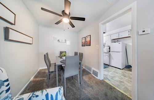 Euclid House | Euclid Eclipse! 3 bedroom 1 bath w/king bed, up to 7 guests