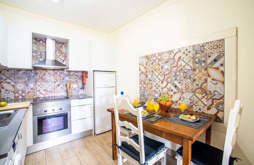 Mem Moniz House | Eugênia by Interhome