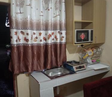Gilgil Bed & Breakfast | Eugene homes
