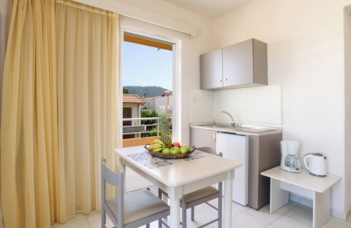 Ialyssos House | Eugenia studios & apartments