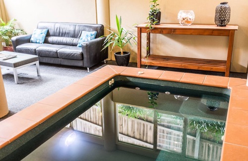 Inverloch House | Eugenies Inverloch