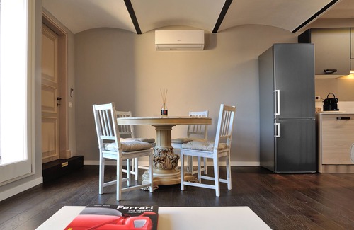 Old Town Apartment | Eulalia's House