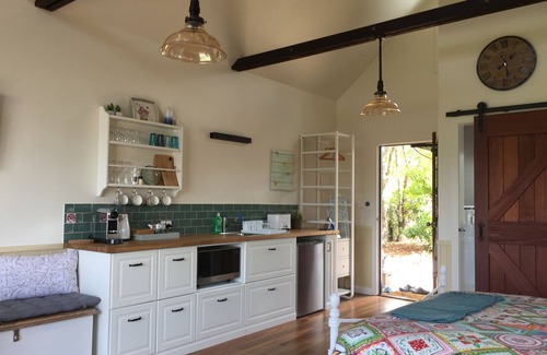 Eumundi Bed & Breakfast | Eumundi Gridley Homestead B&B