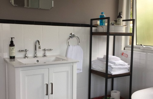 Eumundi Bed & Breakfast | Eumundi Gridley Homestead B&B