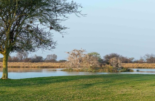 Mookgopong House | Euphoria Golfers letting House 405 Euphoria golf and life style estate