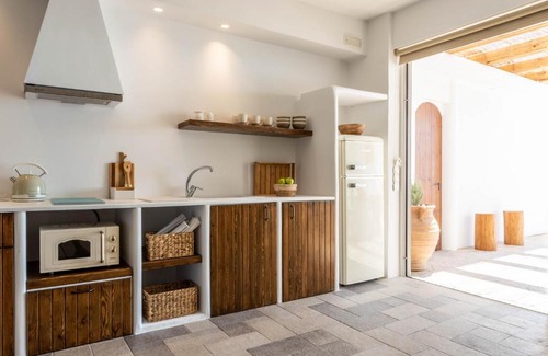 Kardamena Apartment | Euphoria Suites and Spa