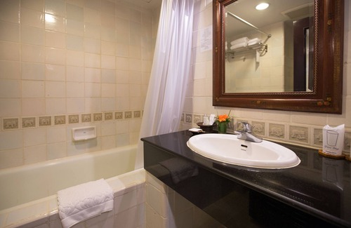 Nong Pa Khrang Hotel | Eurasia Chiang Mai Hotel