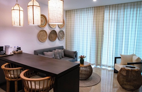 Lecheria Hotel | Eurobuilding Hotel & Suites Lecheria