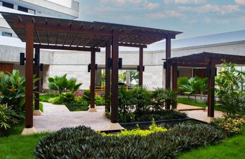 Lecheria Hotel | Eurobuilding Hotel & Suites Lecheria