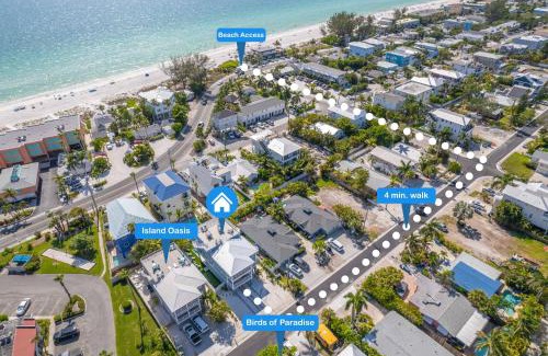 Bradenton Beach House | EV Charger, Endless Summer by SeaBreeze Vacation
