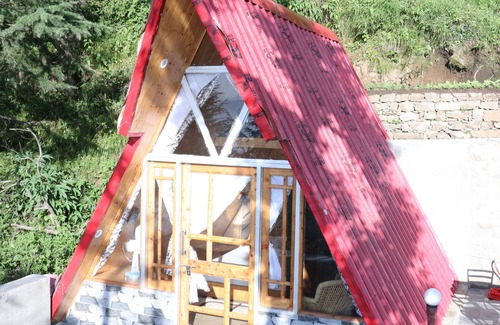 Dalhousie Cabin | Eva Cabins