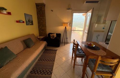 Karlovassi Apartment | Eva's Apartments