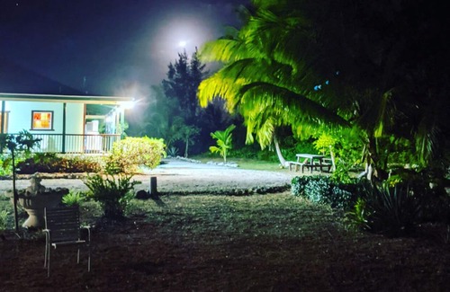 Staniard Creek House | Eva's BoneFishLodge Is located on the beautiful Staniard Creek Andros Island