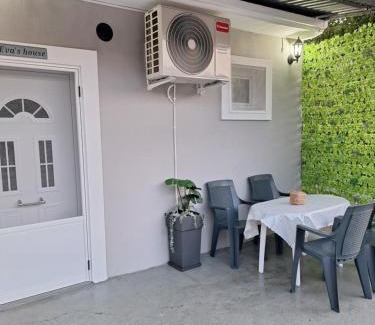 Avdira House | Eva's house
