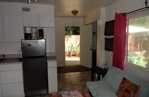 Oak View Apartment | Eva's Place