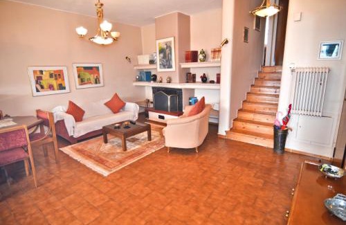 Maniakoi Apartment | Eva View