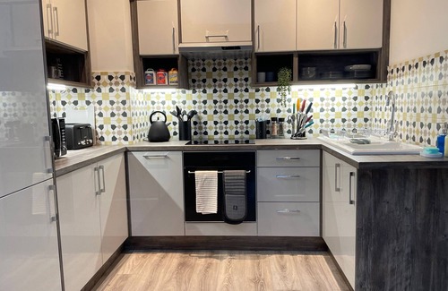 Bicester Apartment | Evan's Yard
