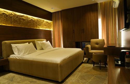 Uyo Apartment | Evana Hotels