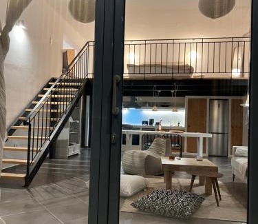 Pythagorio Apartment | Evas Urban loft 1 CLOSE TO PYTHAGOREIO