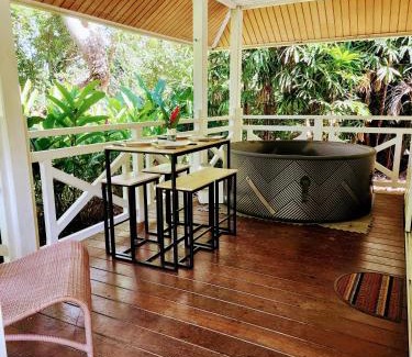 Sarramea House | EVASION Bungalow Tropical Spa