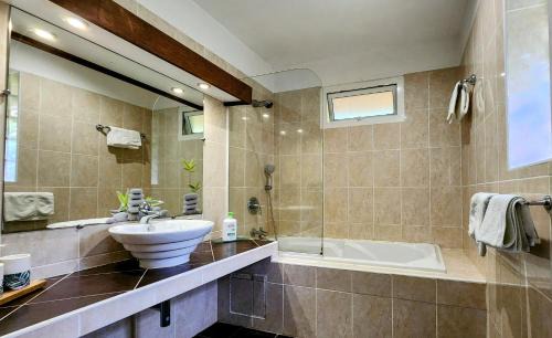 Sarramea House | EVASION Bungalow Tropical Spa
