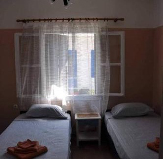Evdilos Apartment | Evdilos apartments with a view