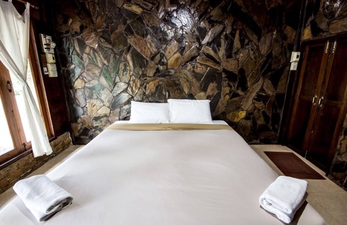 Nakhon Thai Hotel | Eve ka Amp Resort