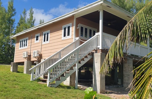 Governor's Harbour Cottage | Eve's Cottage - Ocean Breeze Peaceful Getaway