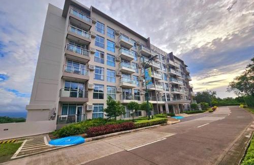 Yapak Apartment | Evelyn's Azure Escapes at Boracay Newcoast