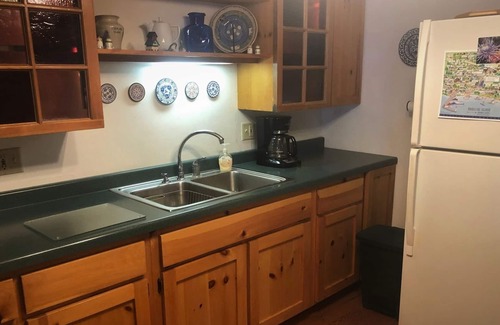 La Pointe House | Evelyn`s Place - Charming Cottage with Spectacular Lake Superior Views!