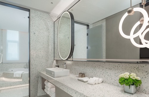 Shiqi District Hotel | EVEN Hotel Zhongshan City Center by IHG