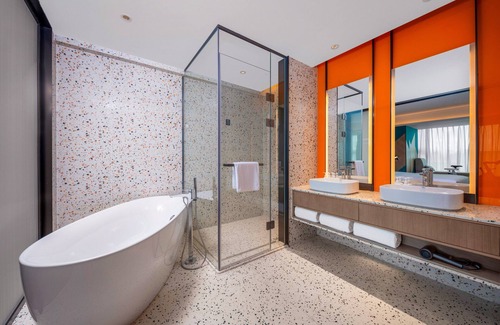 Dongguan Hotel | EVEN Hotels Shenzhen Guangming Cloud Park by IHG